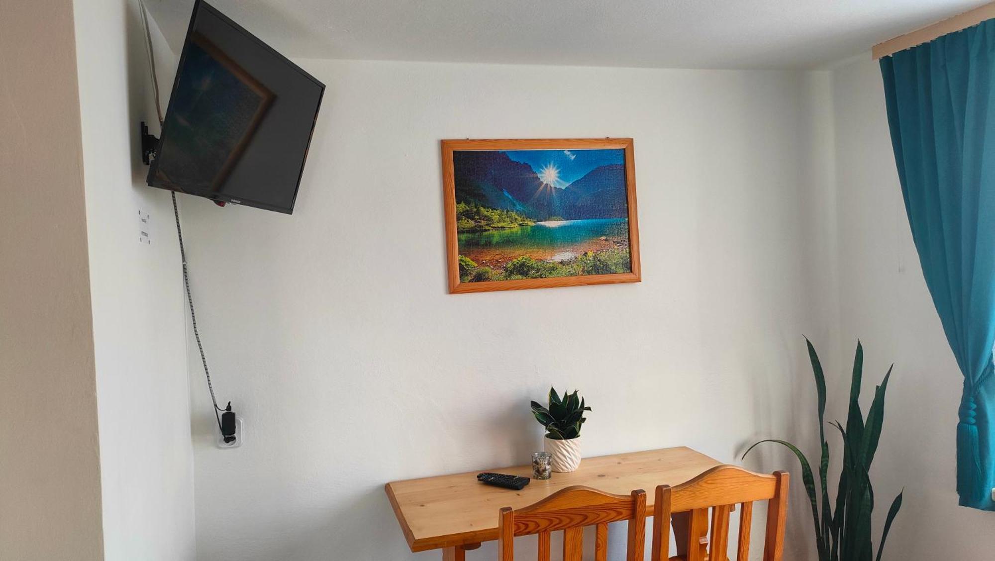 Pokoje Na Brzegu Lapsze Wyzne Exterior foto