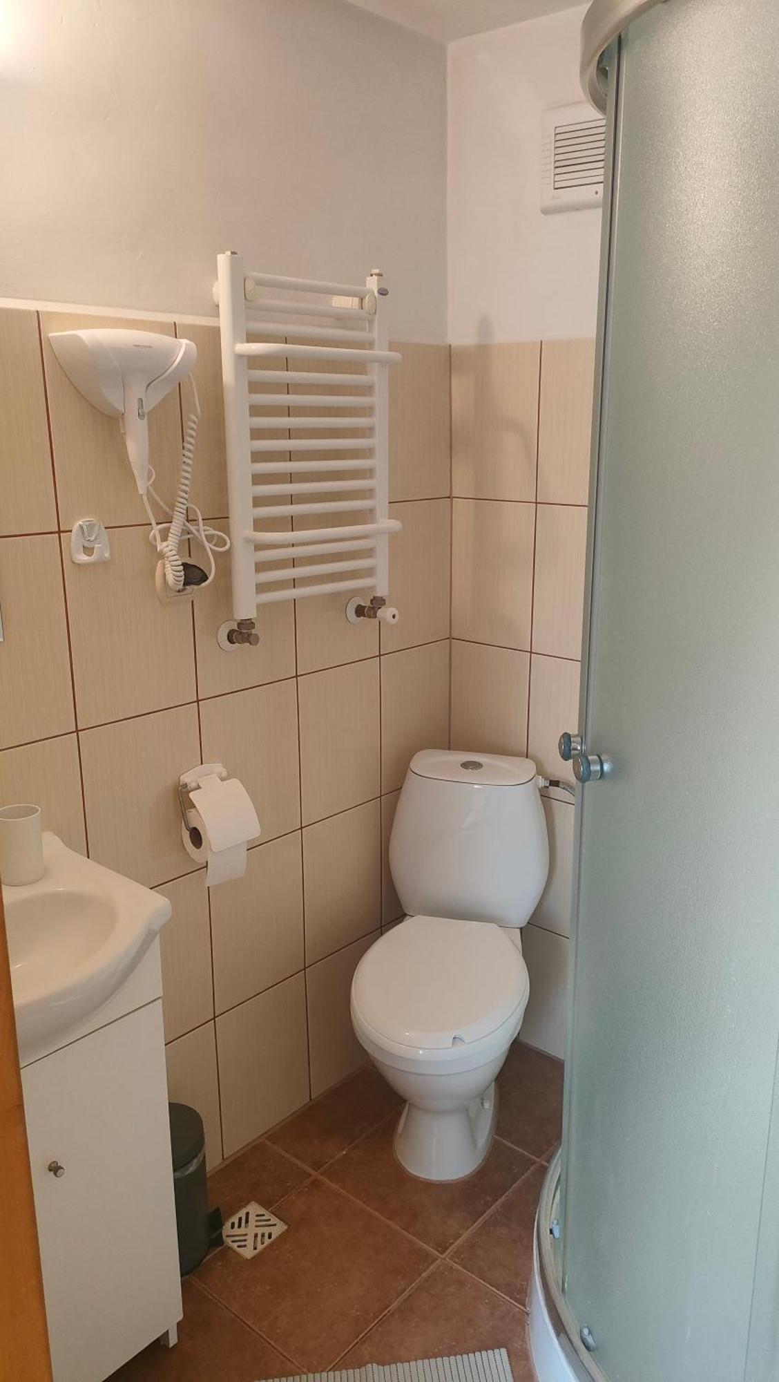 Pokoje Na Brzegu Lapsze Wyzne Exterior foto